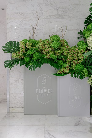 النجوم في حفل انطلاق The Flower Society في دبيّ